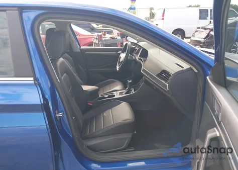 2024 Volkswagen Jetta 1.5T Se from USA, damaged, VIN 3VWEM7BUXRM041584